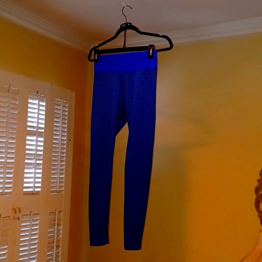 Tic tok leggings color: pink, red, blue, grey, green, white,  size: Sm, M, L,